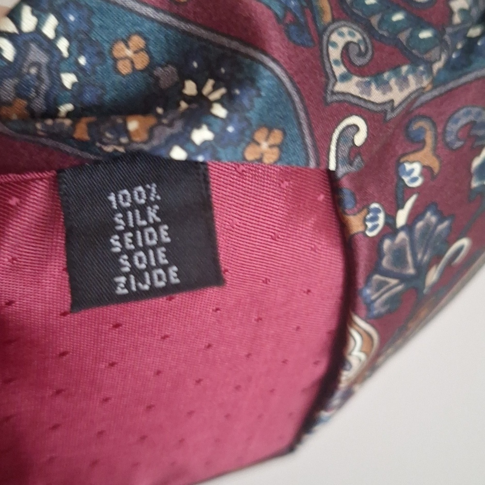 Architect 100% Silk Paisley Necktie Made in Italy | Vintage Burgundy & Blue - Picture 5 of 8